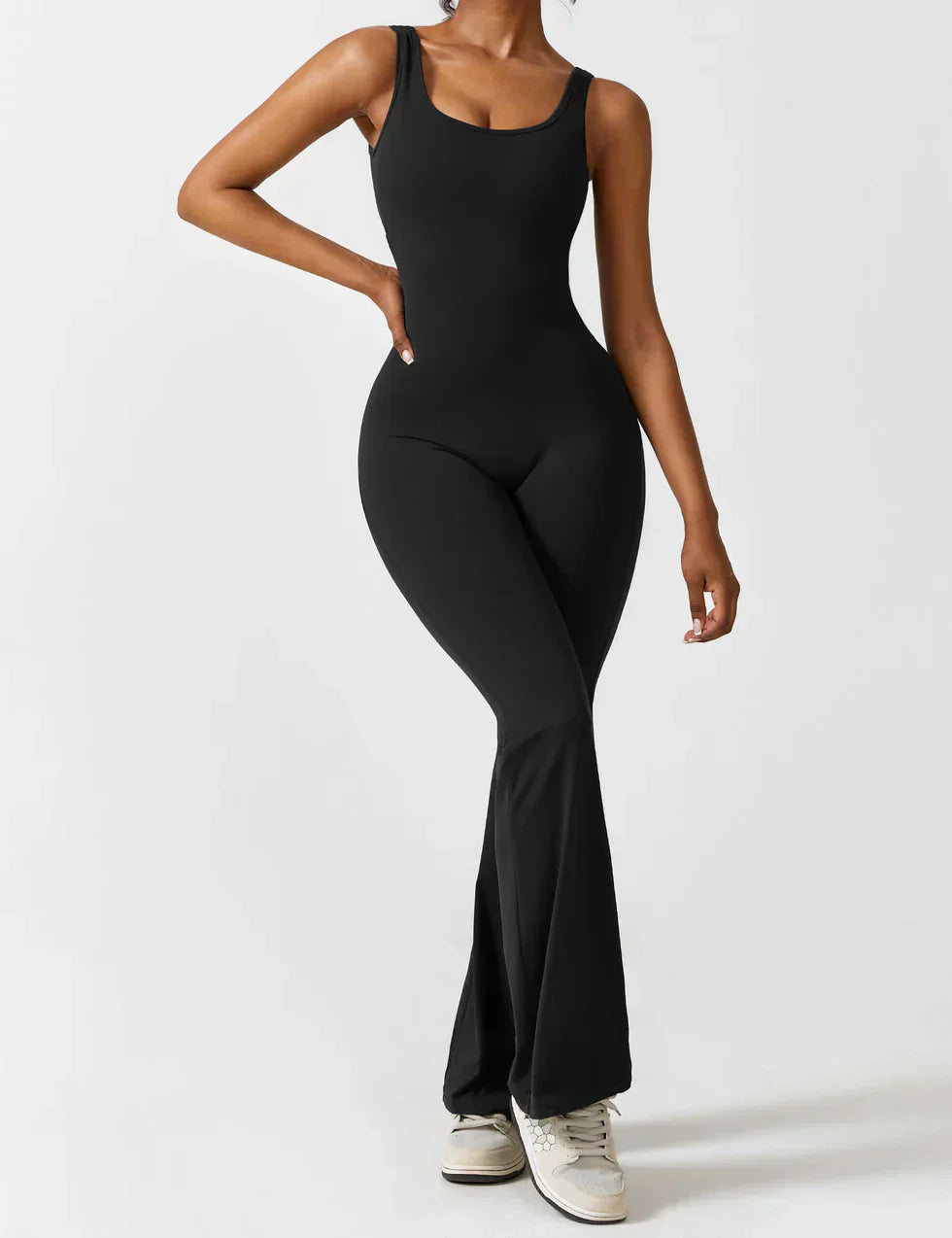 Luxa™ | Combinaison tendance et flatteuse à dos en V