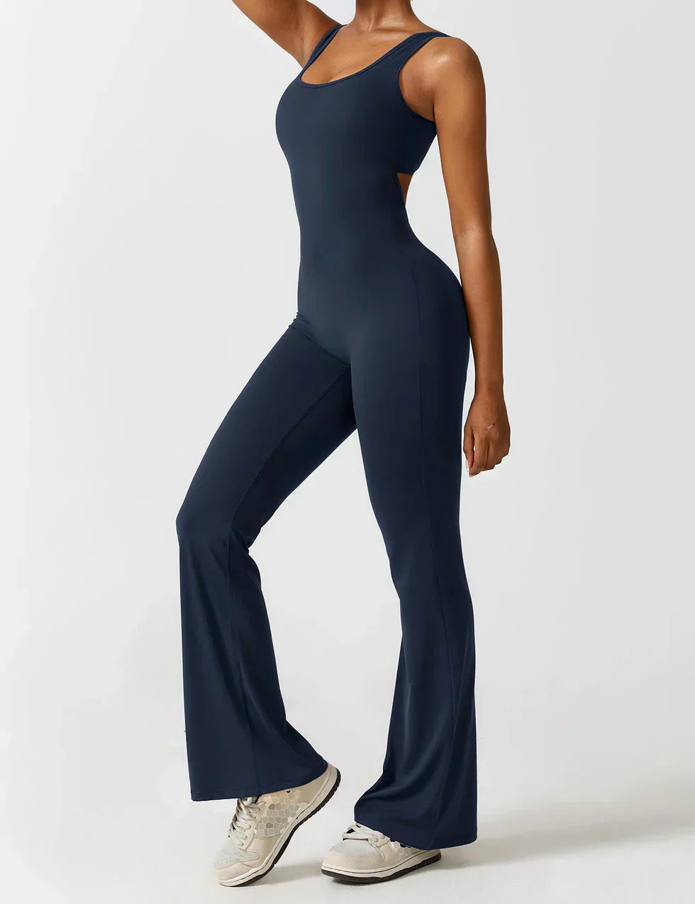 Luxa™ | Combinaison tendance et flatteuse à dos en V