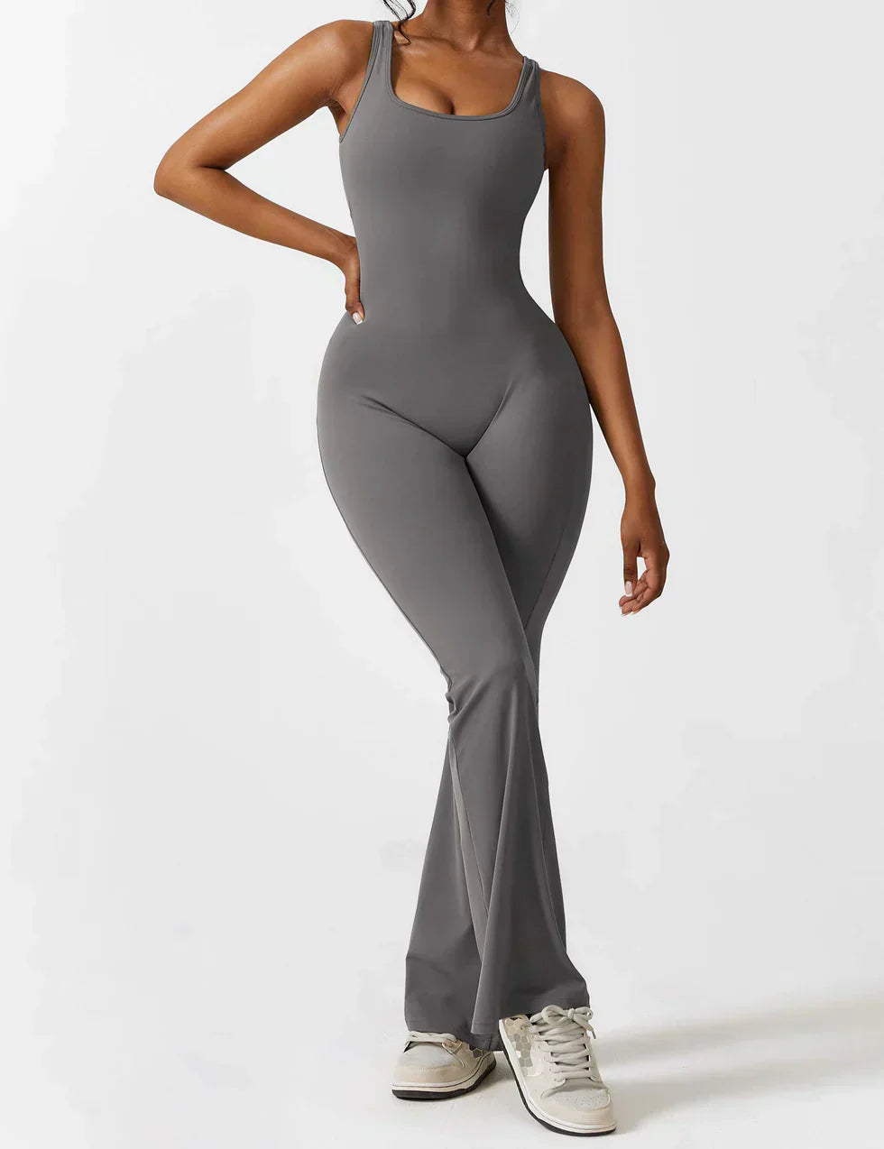 Luxa™ | Combinaison tendance et flatteuse à dos en V