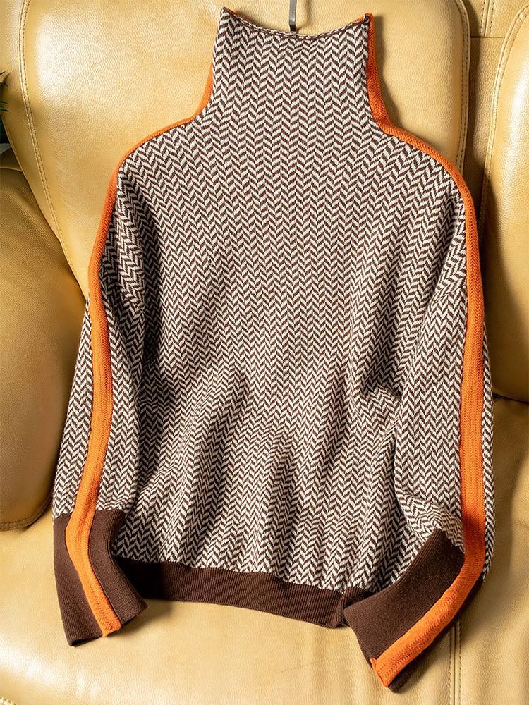 Juliette ™ | Pull à col montant avec des rayures contrastées saisissantes